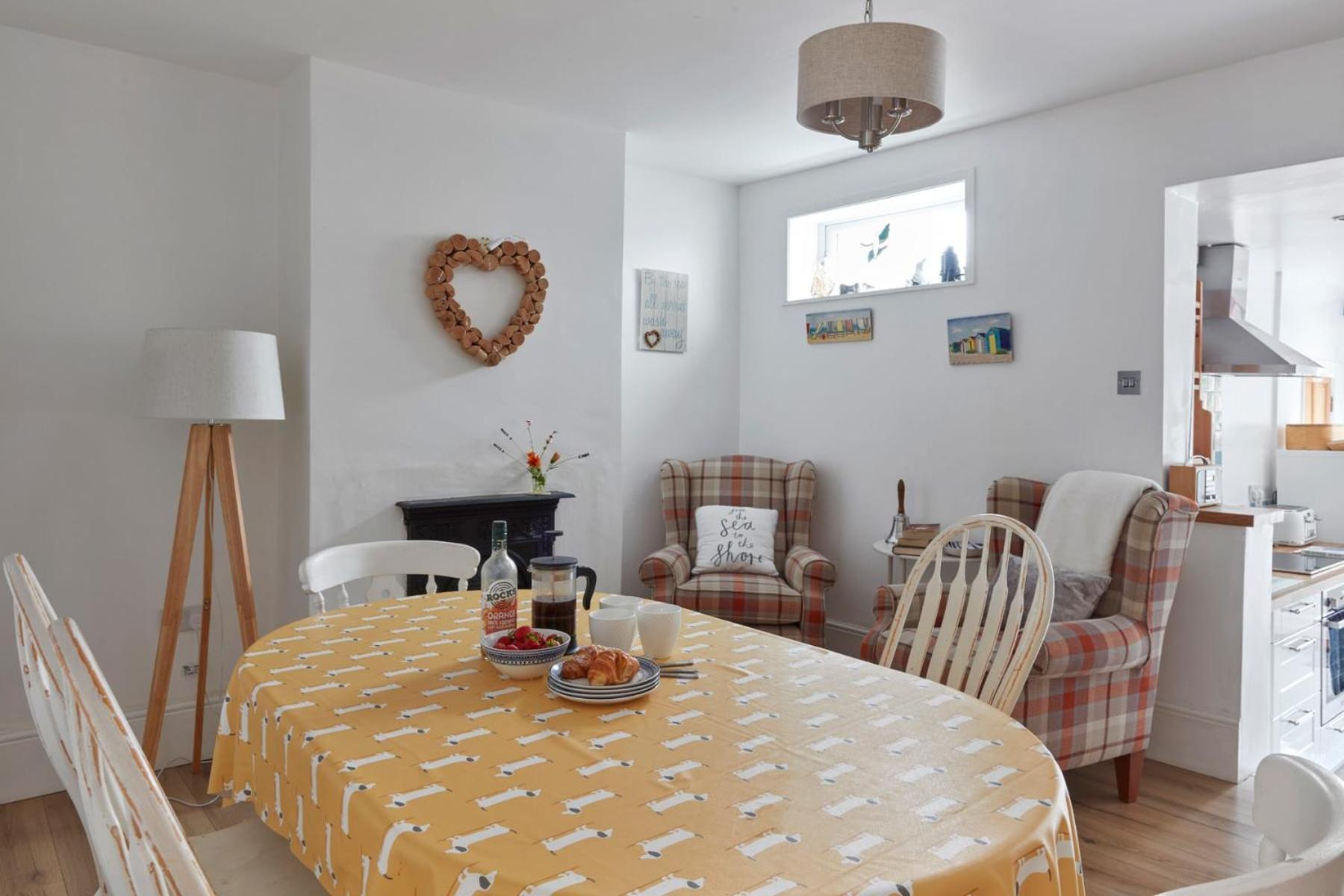Spacious Coastal Cottage Close To Beach - Bailey Cottage Deal Exteriér fotografie