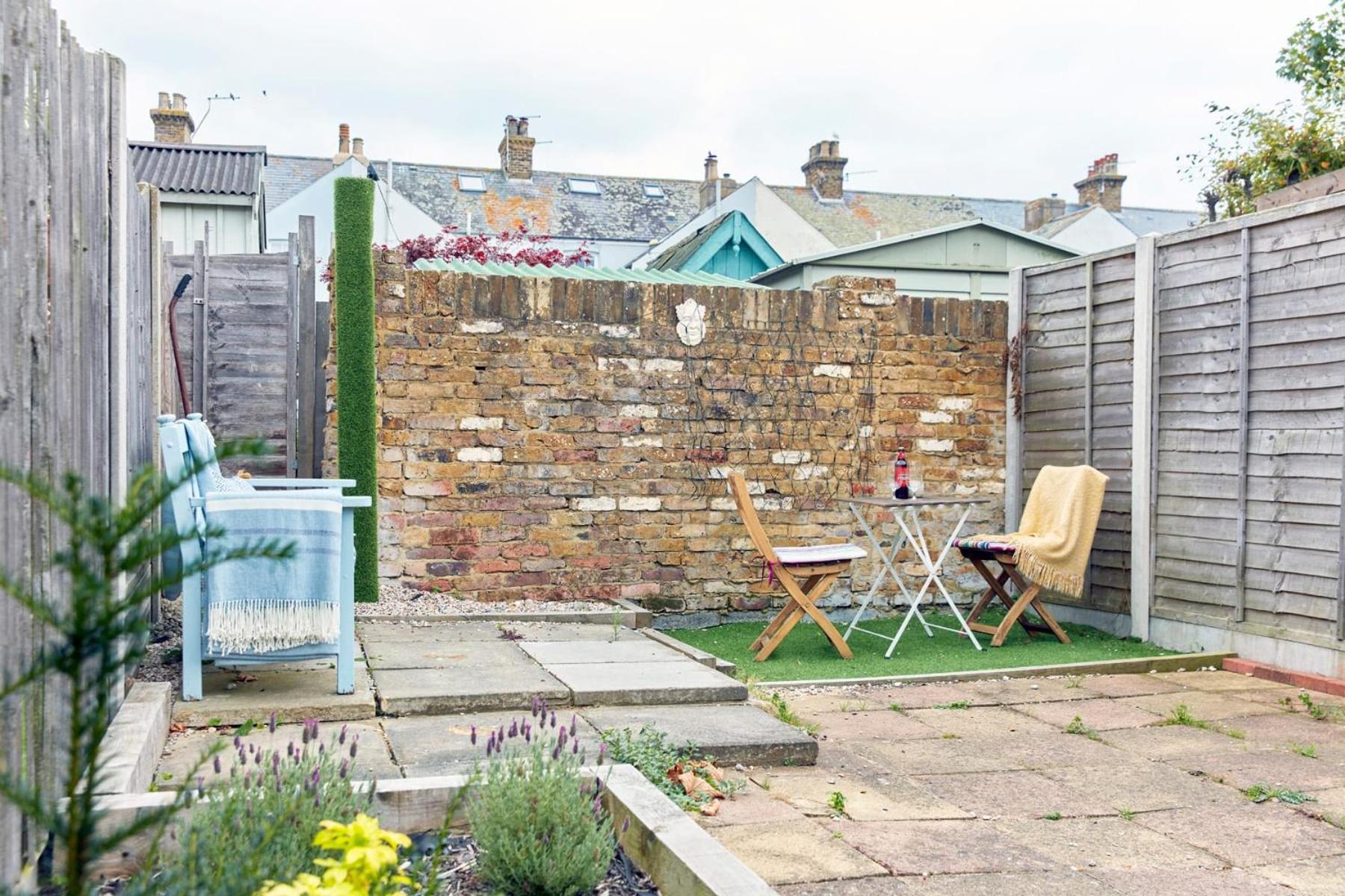 Spacious Coastal Cottage Close To Beach - Bailey Cottage Deal Exteriér fotografie